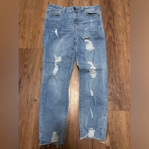 Size 7 ripped jeans high rise crop $15